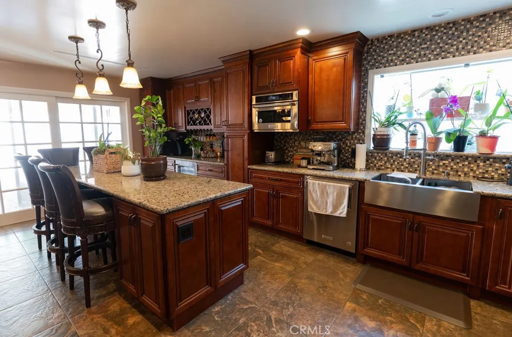 2419 Deerpark Fullerton, CA 92835