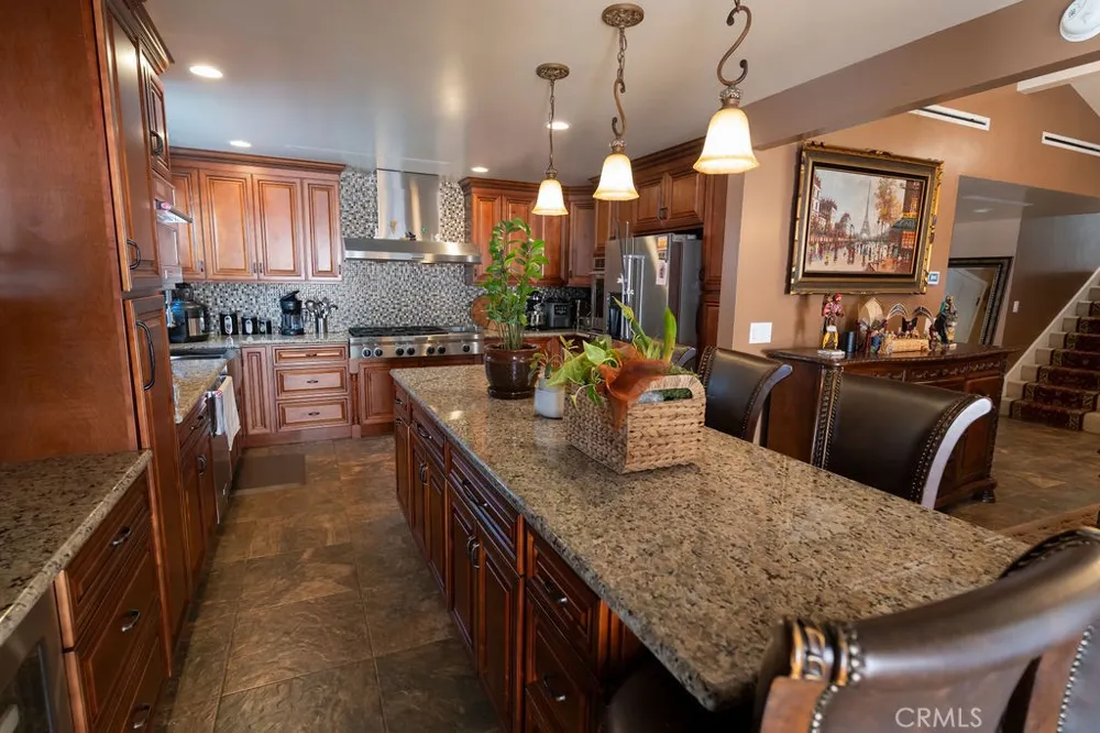 2419 Deerpark Fullerton, CA 92835