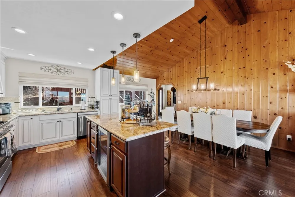 1430 Sequoia Lake Arrowhead, CA 92352