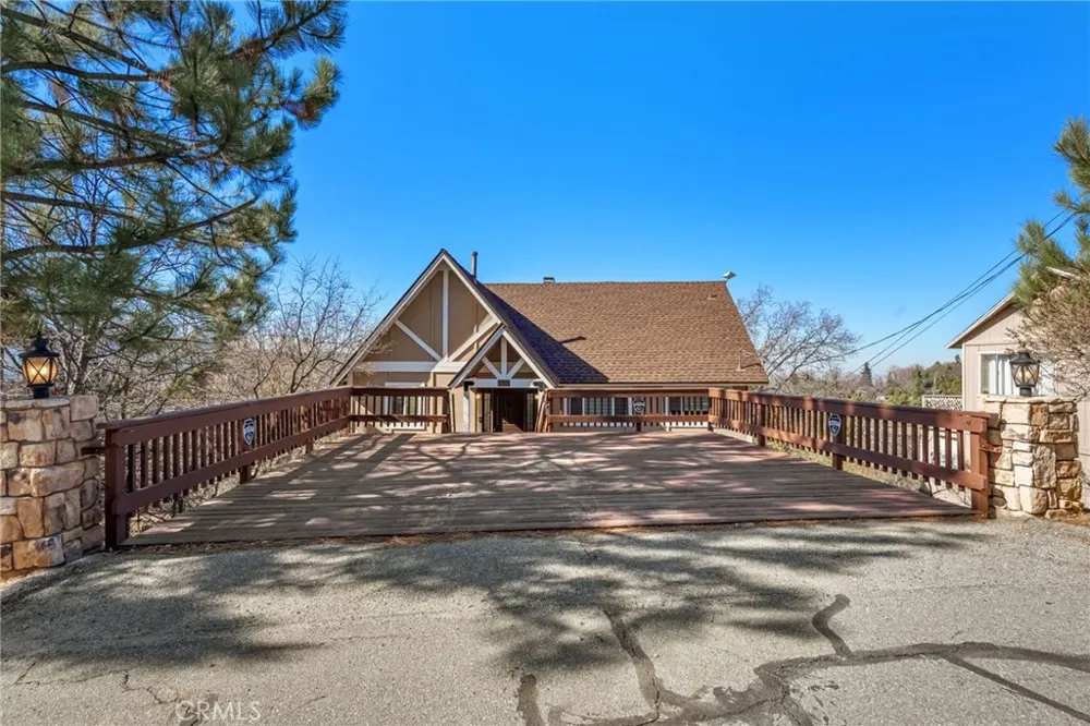 1430 Sequoia Lake Arrowhead, CA 92352