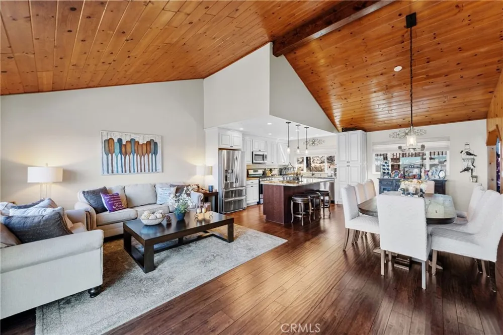 1430 Sequoia Lake Arrowhead, CA 92352