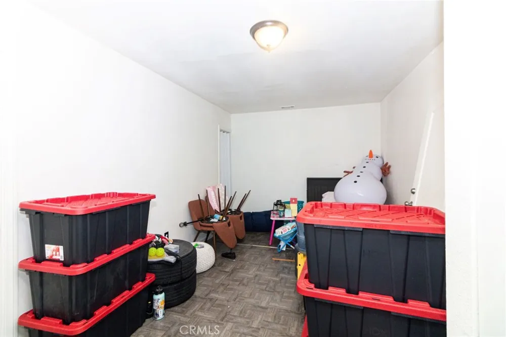 18936 Rocksprings Hesperia, CA 92345