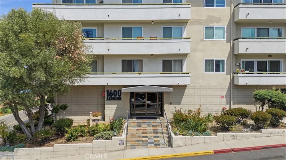 1600 Ardmore Avenue #134 Hermosa Beach, CA 90254