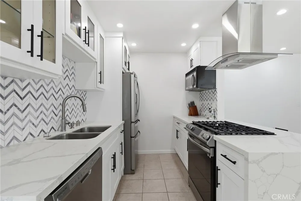 1600 Ardmore Avenue #134 Hermosa Beach, CA 90254