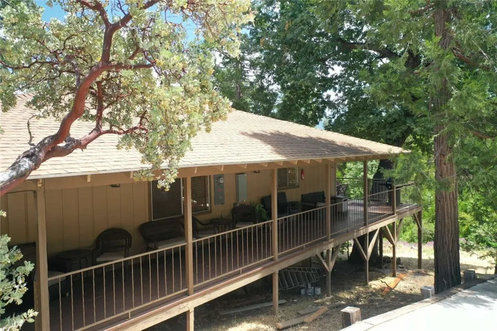52854 Balsam Drive Oakhurst, CA 93644