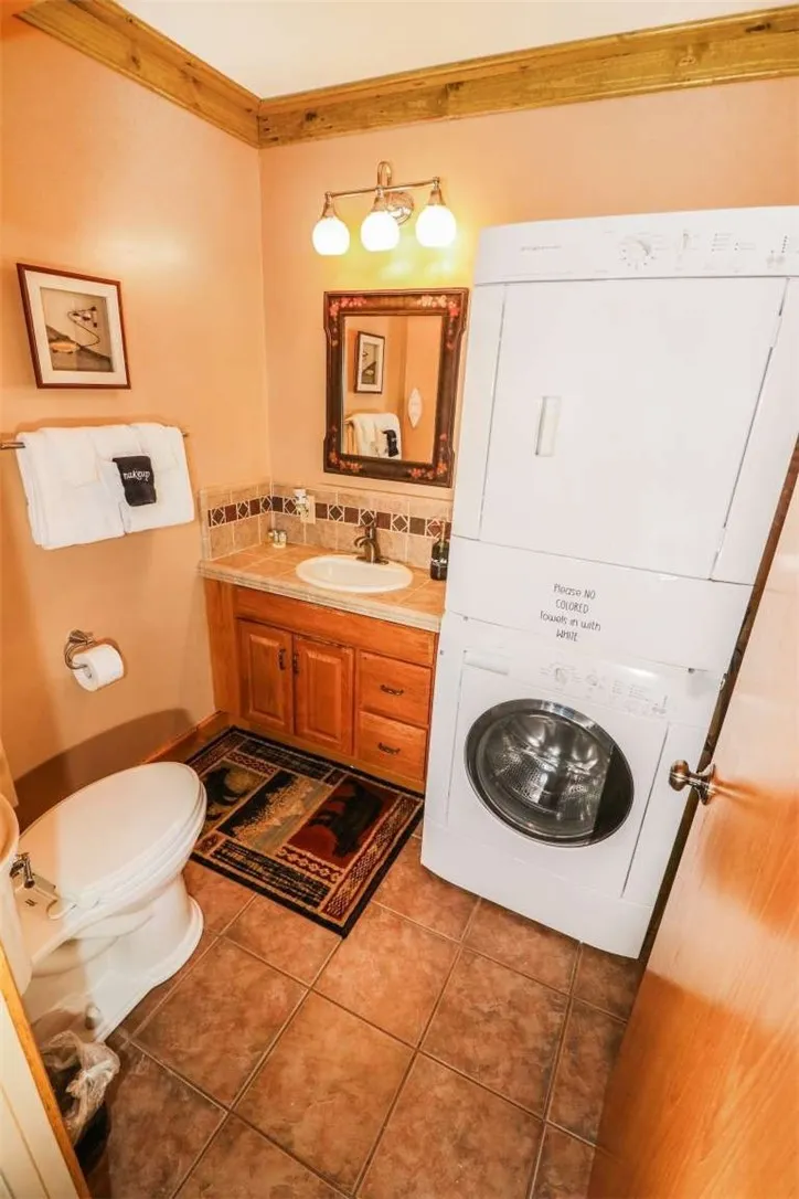 52854 Balsam Drive Oakhurst, CA 93644