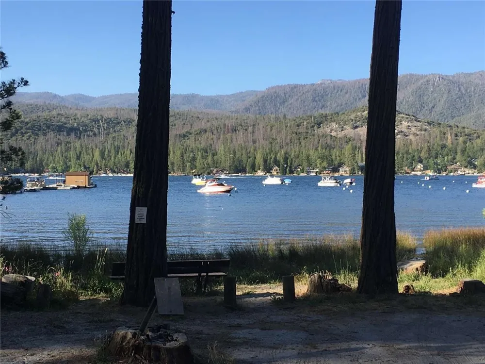 52854 Balsam Drive Oakhurst, CA 93644