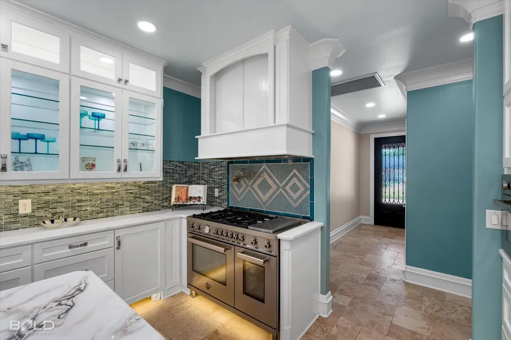 18 Dover Circle Bossier City, LA 71111