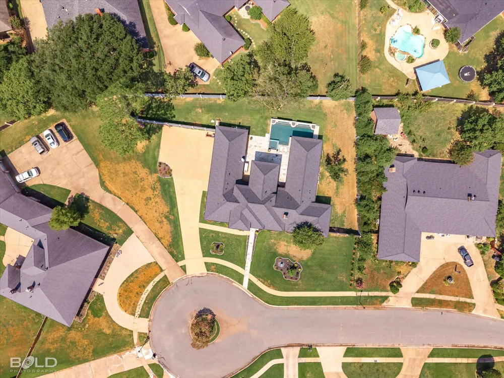 18 Dover Circle Bossier City, LA 71111