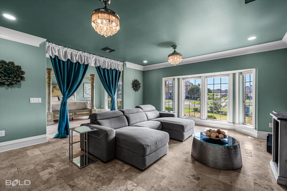 18 Dover Circle Bossier City, LA 71111