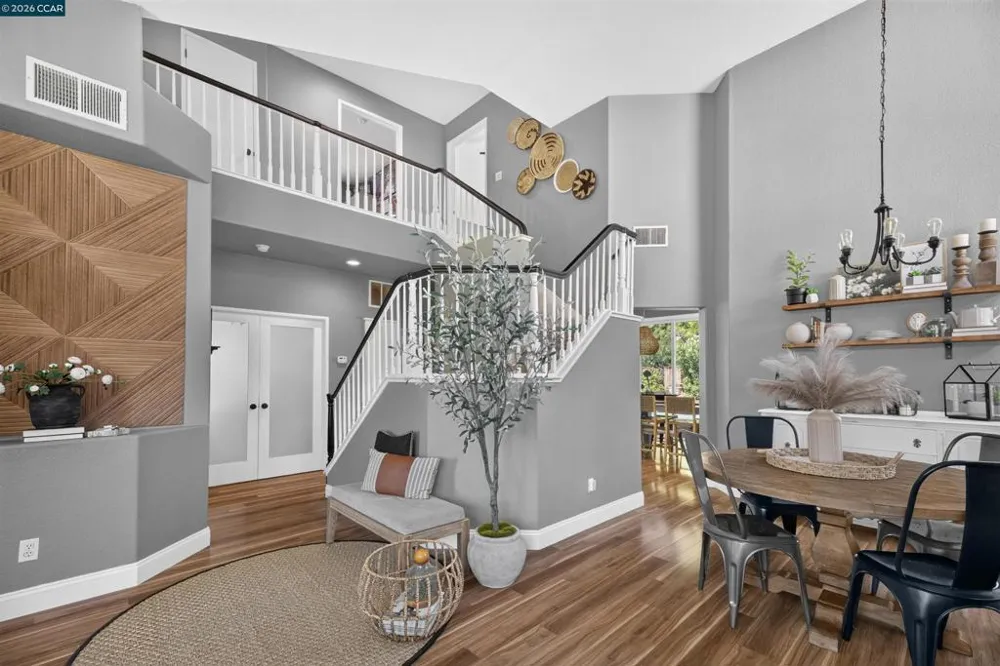 689 Summerwood Dr Brentwood, CA 94513