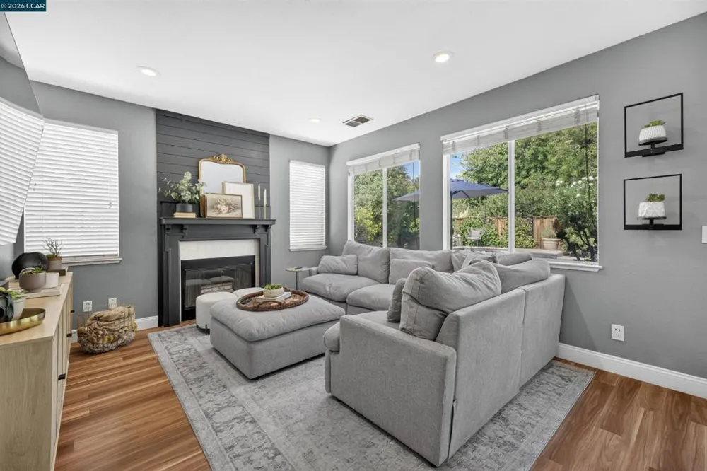 689 Summerwood Dr Brentwood, CA 94513