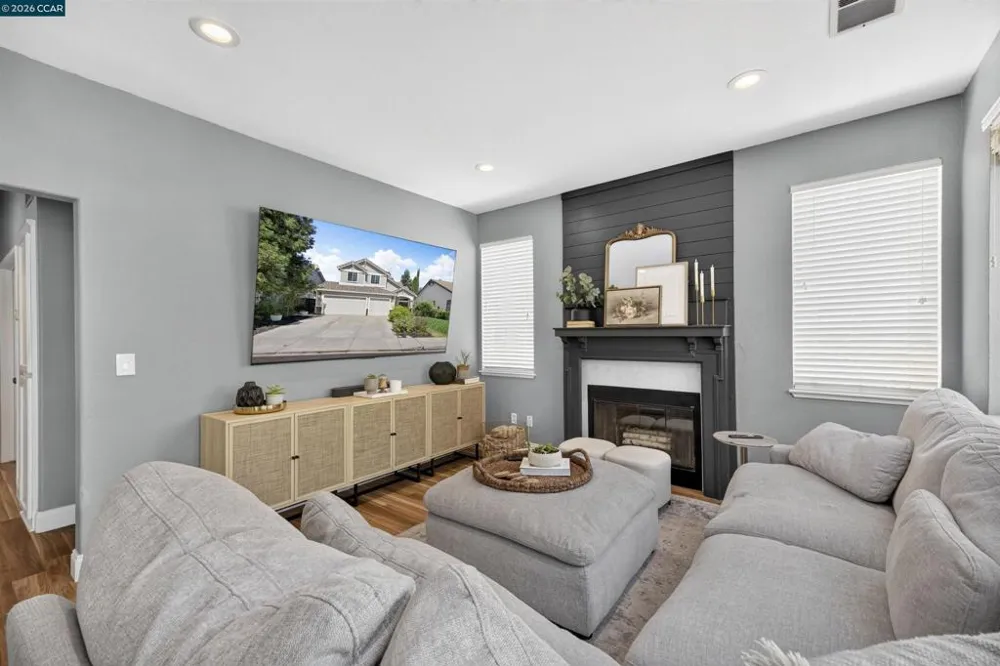 689 Summerwood Dr Brentwood, CA 94513