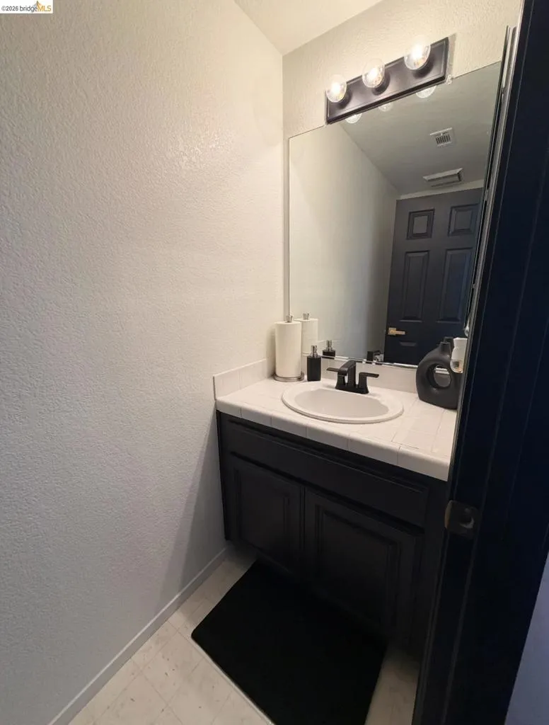 428 Brookside Ct Antioch, CA 94509