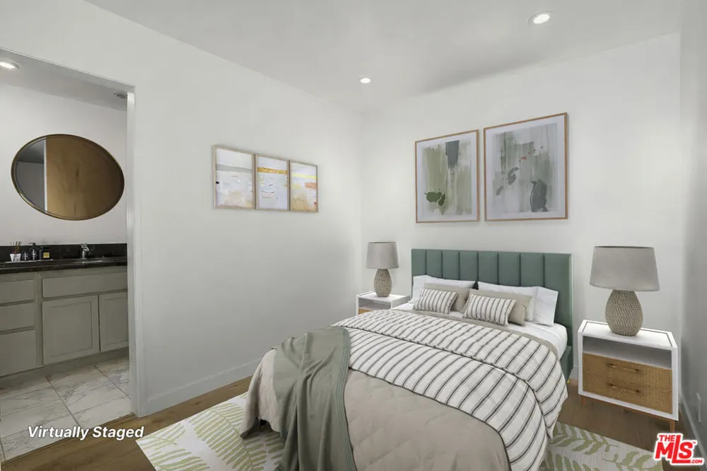 11645 Montana Avenue #222 Los Angeles, CA 90049