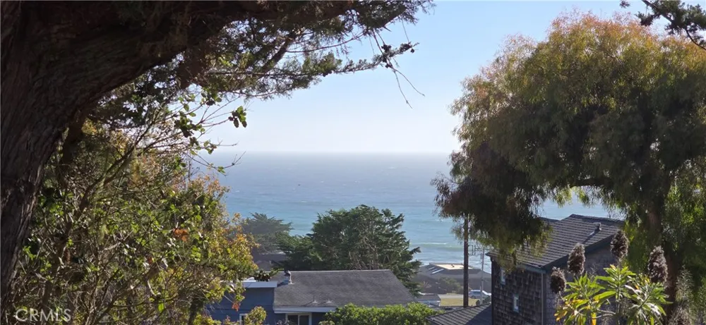 2541 Madison Cambria, CA 93428