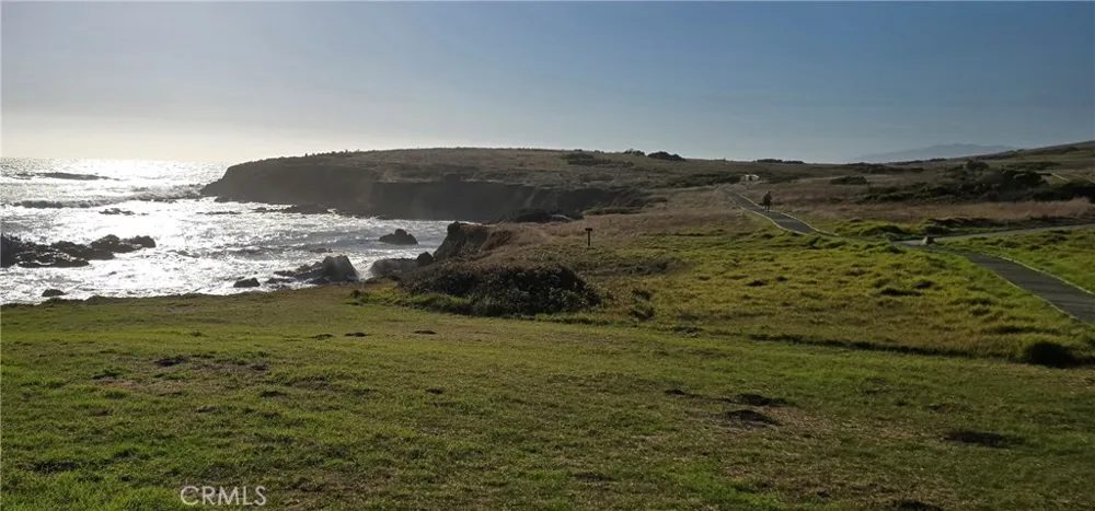 2541 Madison Cambria, CA 93428