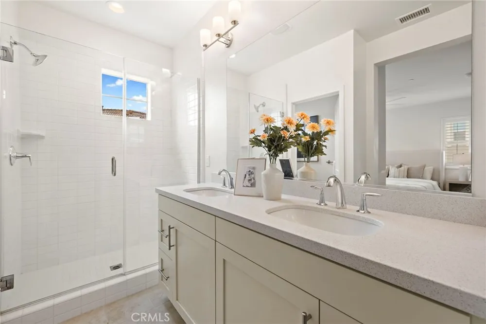 410 Coyote Pass Lake Forest, CA 92610