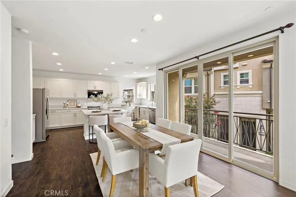 410 Coyote Pass Lake Forest, CA 92610