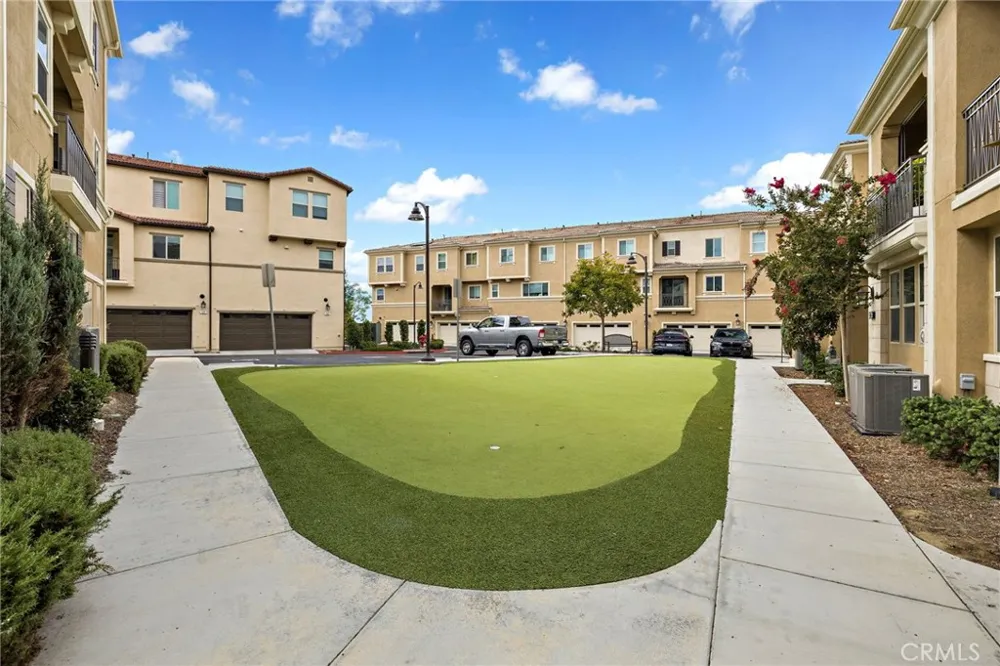 410 Coyote Pass Lake Forest, CA 92610