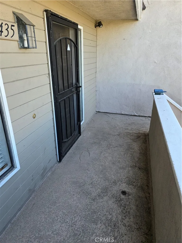 435 Bryson Springs #38 Costa Mesa, CA 92627