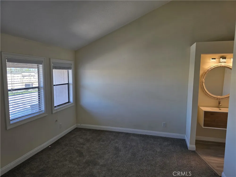 435 Bryson Springs #38 Costa Mesa, CA 92627