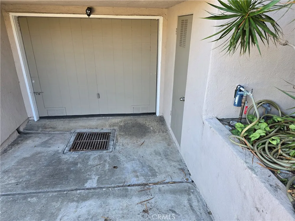 435 Bryson Springs #38 Costa Mesa, CA 92627
