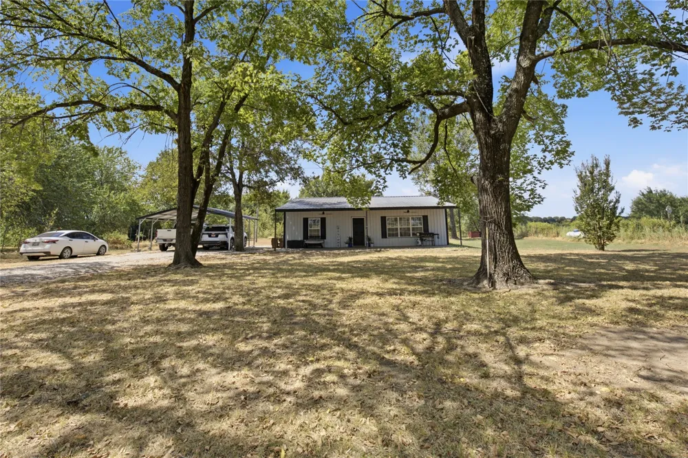 23265 County Road 3630 Stonewall, OK 74871