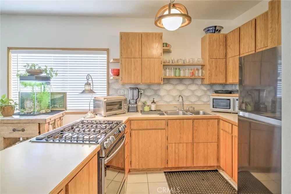 7260 La Porte Rackerby, CA 95972