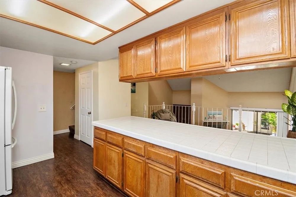 5465 E Centralia Long Beach, CA 90808