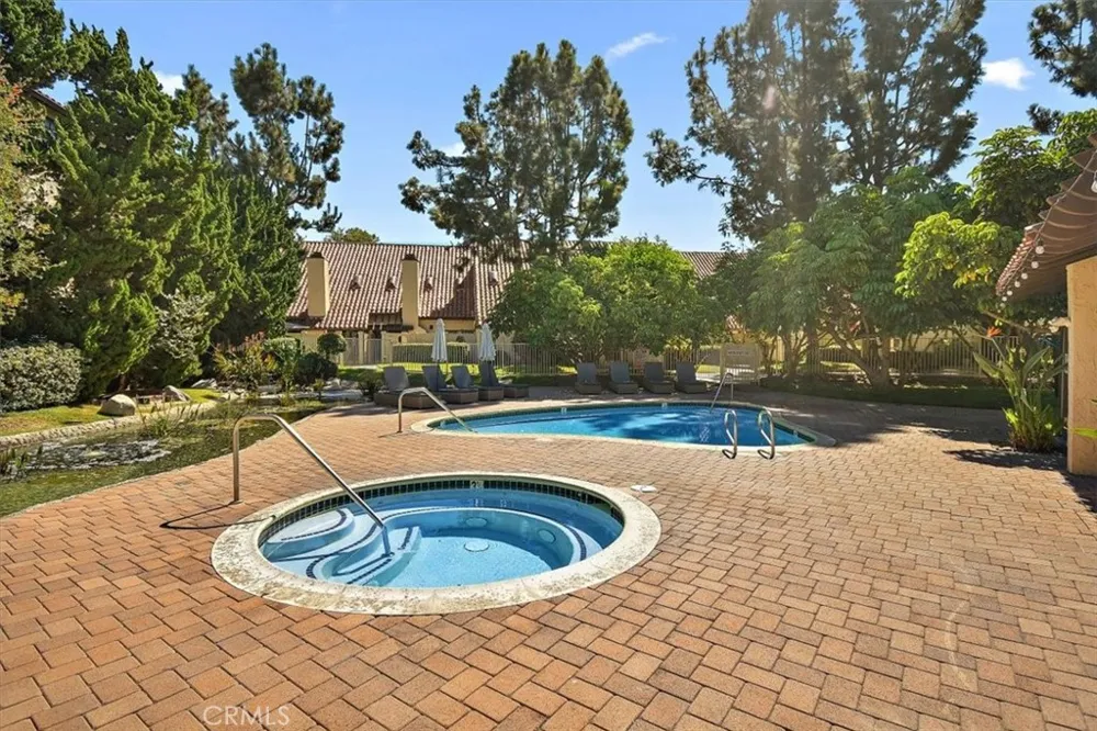 5465 E Centralia Long Beach, CA 90808