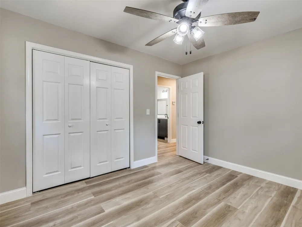 6163 Wildwood Drive Sand Springs, OK 74063