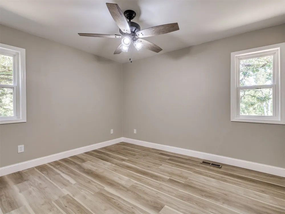 6163 Wildwood Drive Sand Springs, OK 74063
