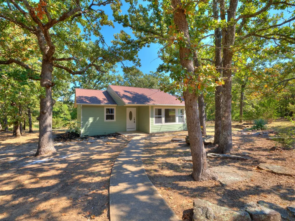 6163 Wildwood Drive Sand Springs, OK 74063