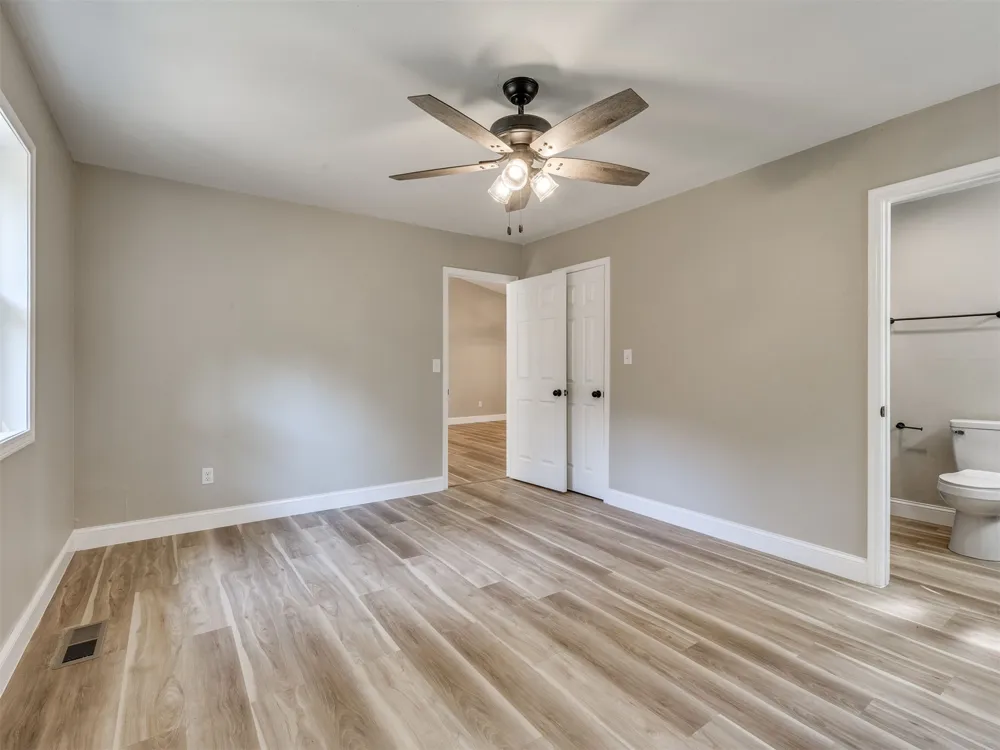 6163 Wildwood Drive Sand Springs, OK 74063