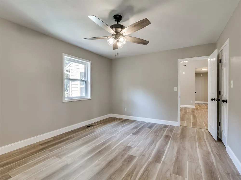 6163 Wildwood Drive Sand Springs, OK 74063