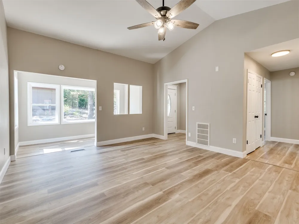 6163 Wildwood Drive Sand Springs, OK 74063