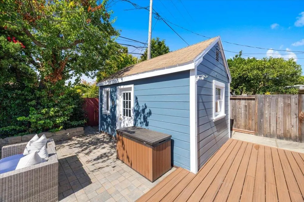 3992 Pasadena Drive San Mateo, CA 94403