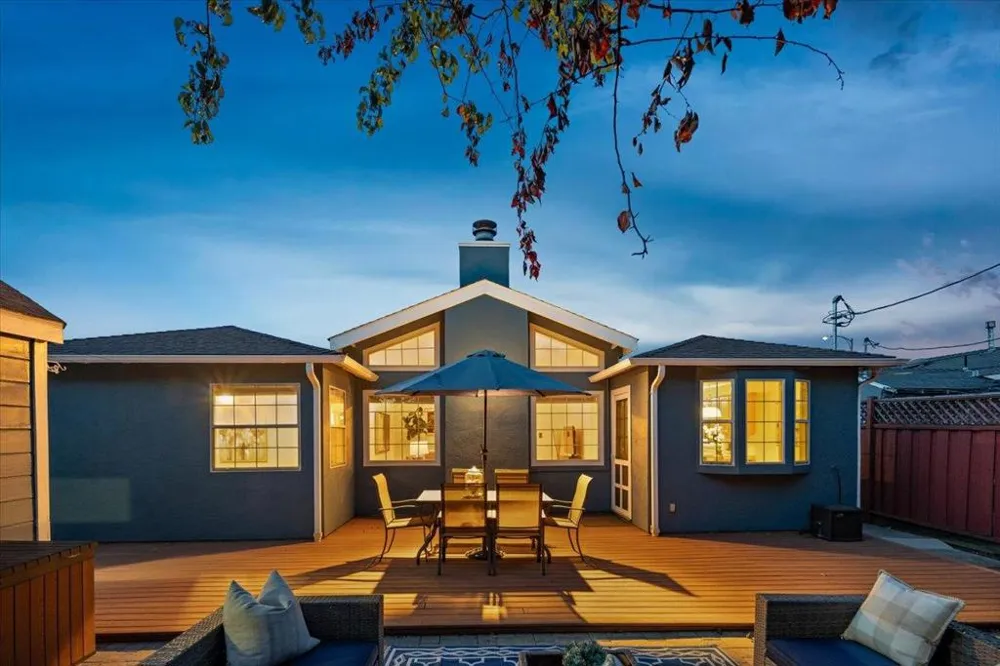 3992 Pasadena Drive San Mateo, CA 94403