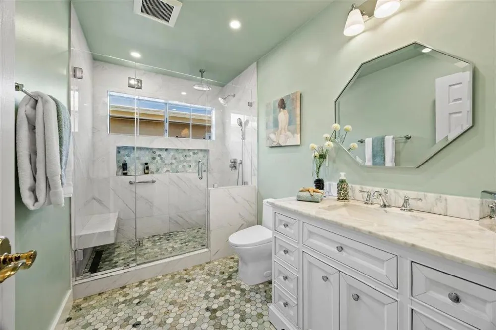 3992 Pasadena Drive San Mateo, CA 94403