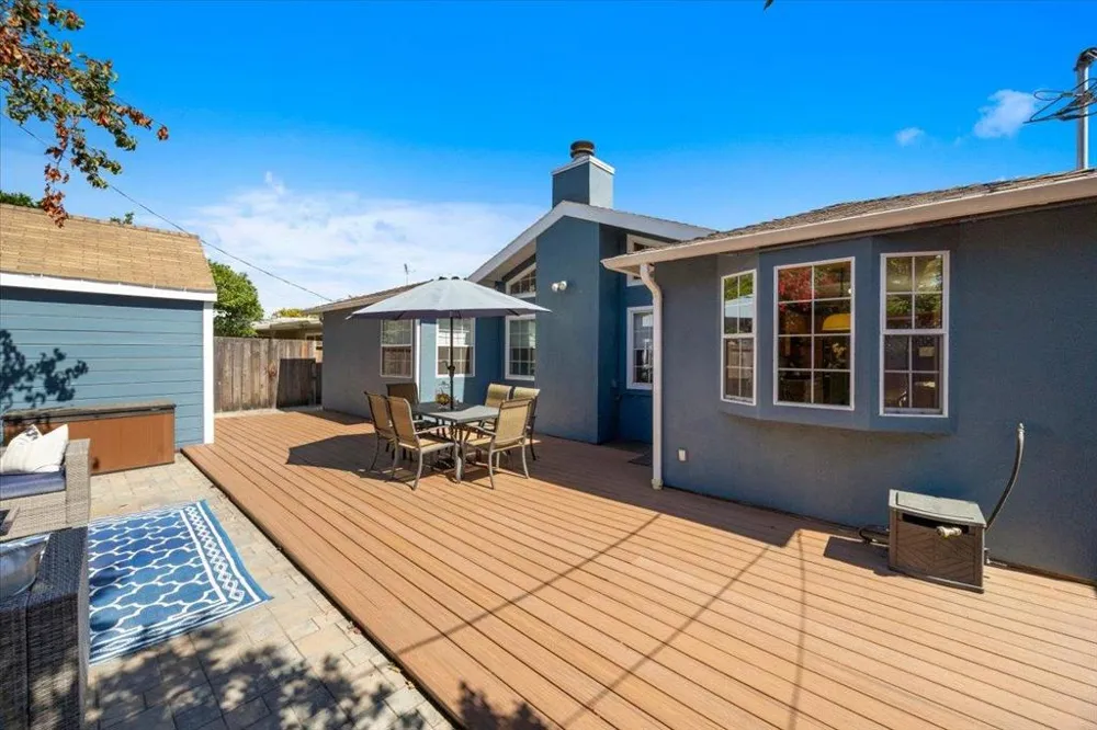 3992 Pasadena Drive San Mateo, CA 94403