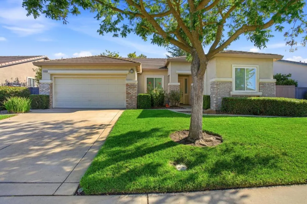 2905 Granite Park Lane Elk Grove, CA 95758