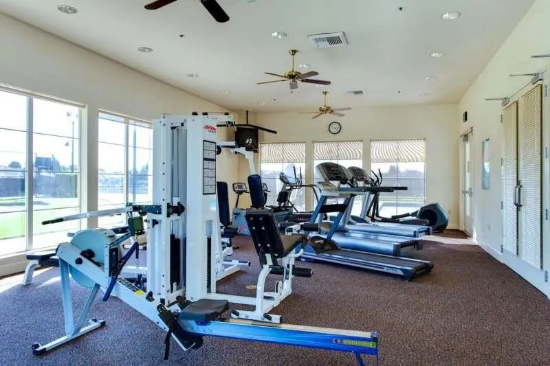 2905 Granite Park Lane Elk Grove, CA 95758