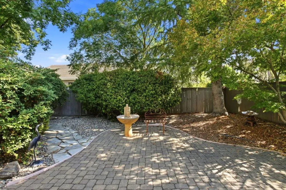 2905 Granite Park Lane Elk Grove, CA 95758