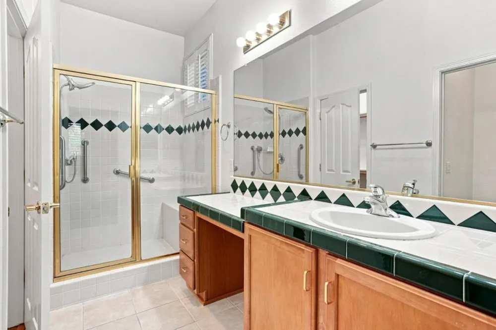 2905 Granite Park Lane Elk Grove, CA 95758