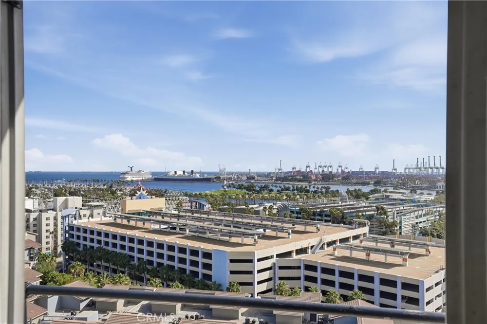 360 W OCEAN BLVD #407 Long Beach, CA 90802