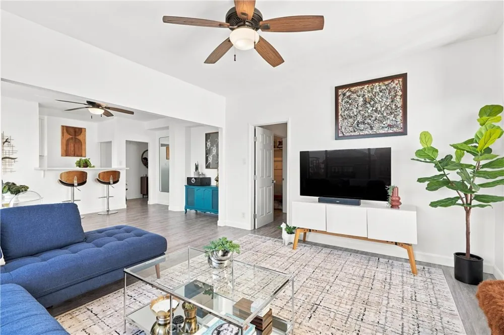 360 W OCEAN BLVD #407 Long Beach, CA 90802