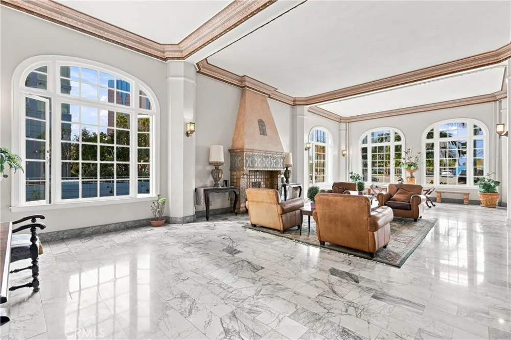 360 W OCEAN BLVD #407 Long Beach, CA 90802