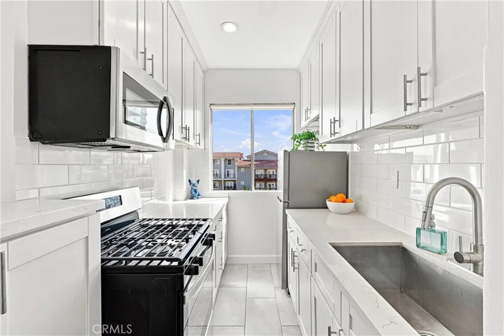 360 W OCEAN BLVD #407 Long Beach, CA 90802