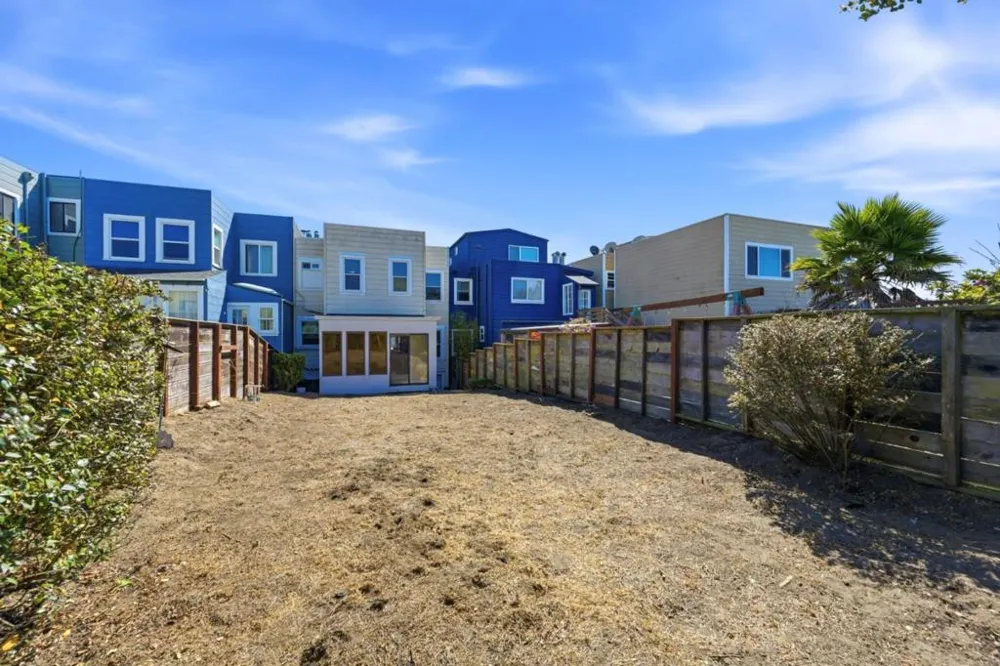 739 34th Avenue San Francisco, CA 94121